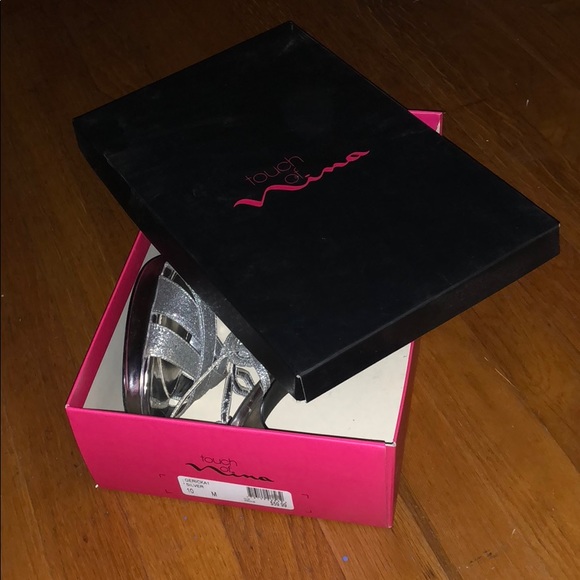 Touch of Nina sparkly heels! - Picture 5 of 8